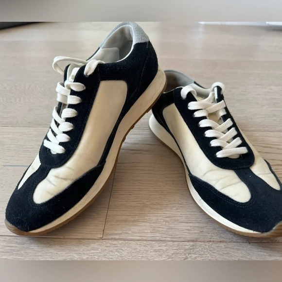 Everlane Tread Runner sneaker size 7 - Picture 9 of 13